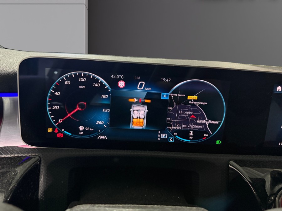 MERCEDES d'occasion CLASSE A A200 AMG LINE 7G-DCT de 2018 Meximeux