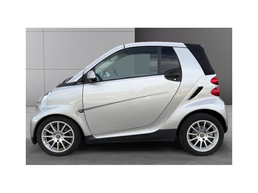 SMART d'occasion FORTWO CABRIO PASSION 84 de 2007 La Ciotat (13)﻿