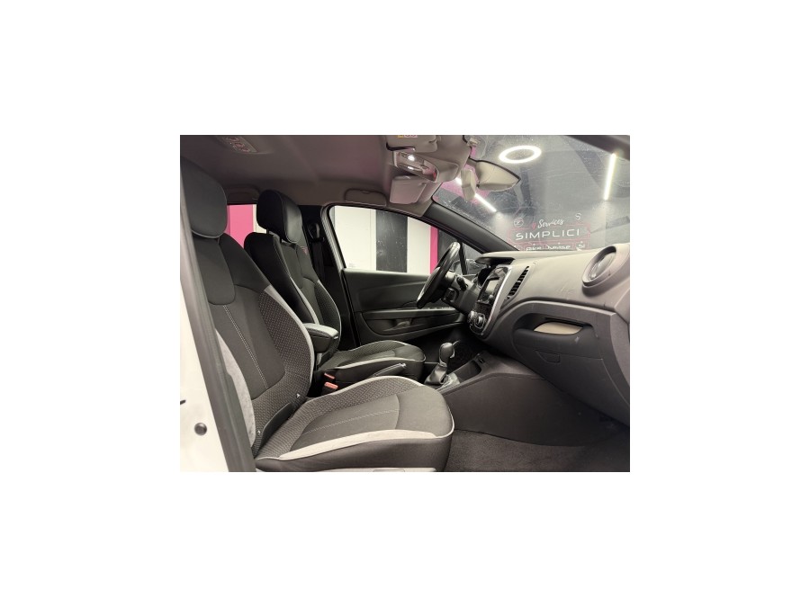 RENAULT d'occasion CAPTUR I 1.2 TCE 120 INTENS EDC de 2018 Villebon