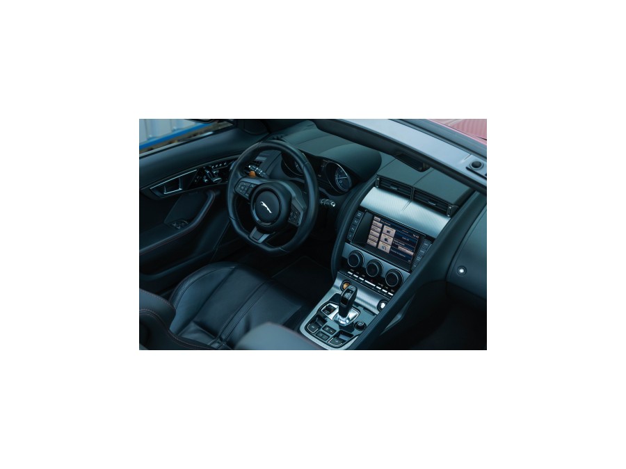 JAGUAR d'occasion F-TYPE DECAPOTABLE 5.0 V8 495 de 2013 Troyes (10)﻿
