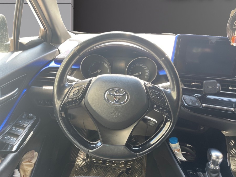 TOYOTA d'occasion C-HR 122H GRAPHIC de 2017 Le Raincy (93)﻿