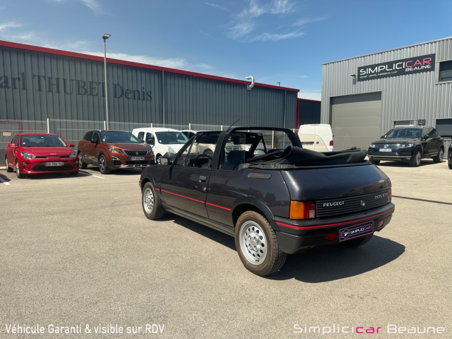 PEUGEOT d'occasion 205 I DECAPOTABLE CTI de 1986 Beaune (21)﻿