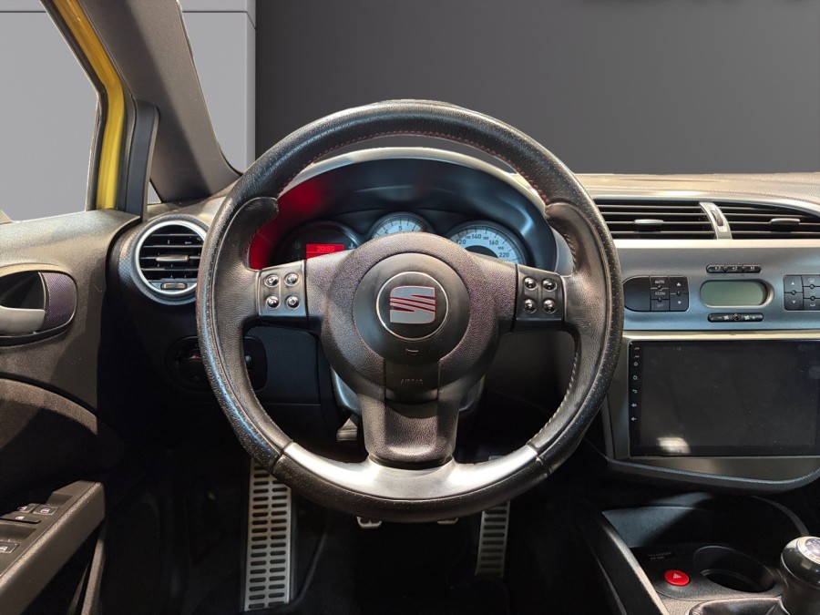 SEAT d'occasion LEON 2.0 TFSI 240 CUPRA de 2009 Fontainebleau (77)﻿
