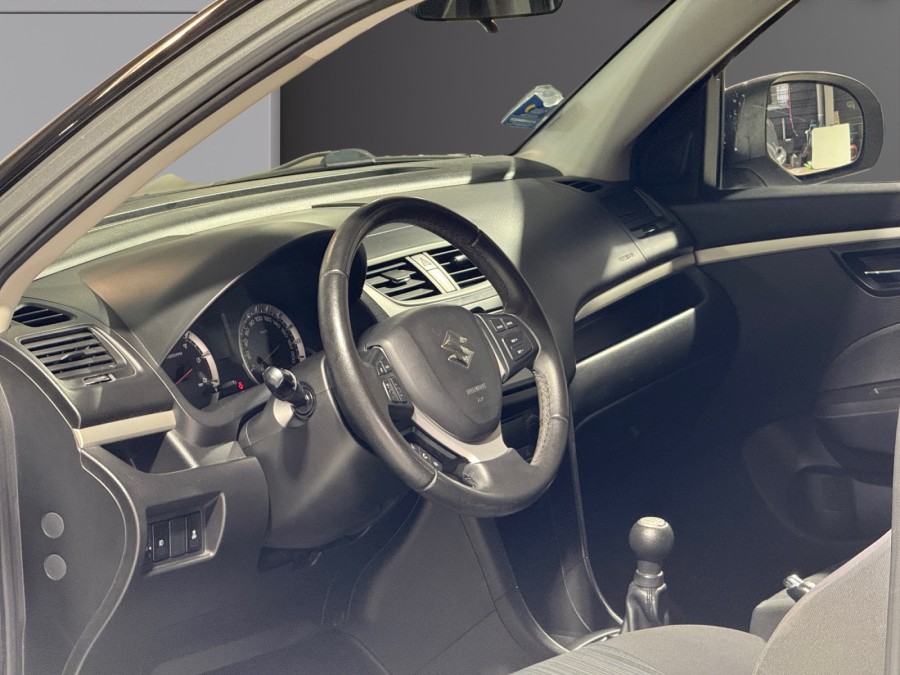 SUZUKI d'occasion SWIFT IV 1.3 DDIS SO CITY de 2014 Meximeux (01)﻿