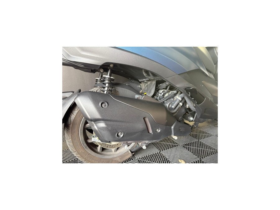 PIAGGIO d'occasion MP3530HPE MP350HPE de 2024 Méry Sur Oise (95)﻿
