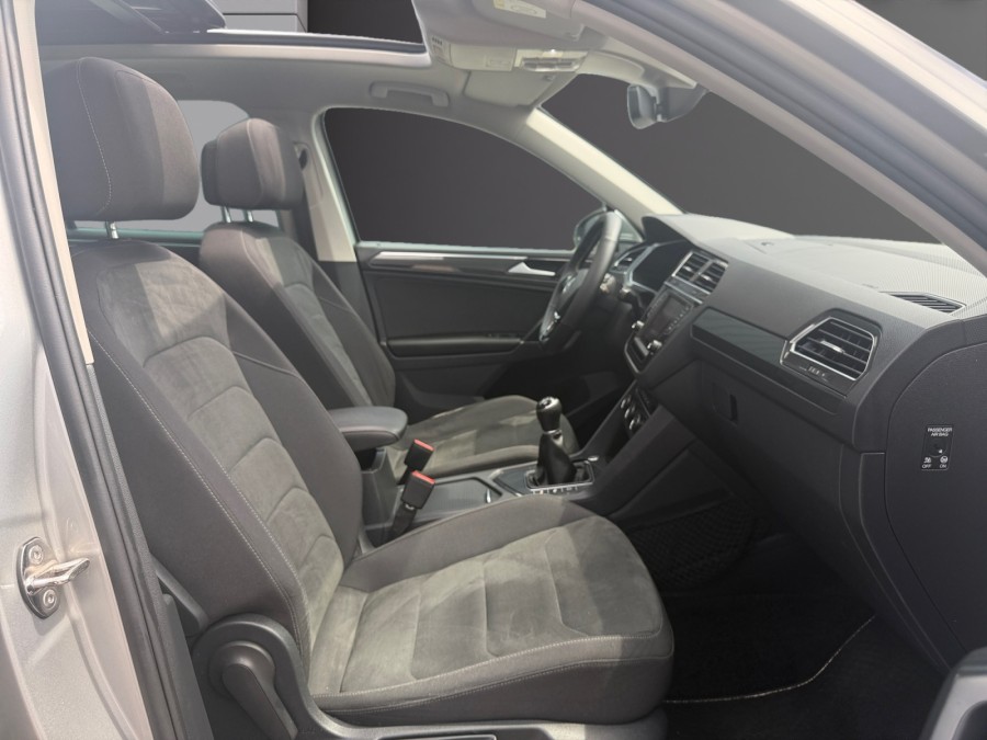 VOLKSWAGEN d'occasion TIGUAN 2.0 TDI 150 4X2 DSG PH2 de 2017 Lyon