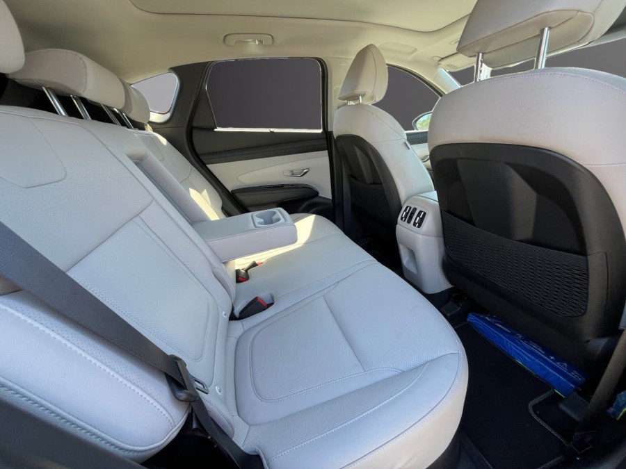 HYUNDAI d'occasion TUCSON 1.6 T-GDI HYBRID 215 INTUITIVE de 2024