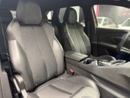PEUGEOT d'occasion 3008 II SUV 1.2 PURE TECH 130 CROSSWAY EAT de 2017