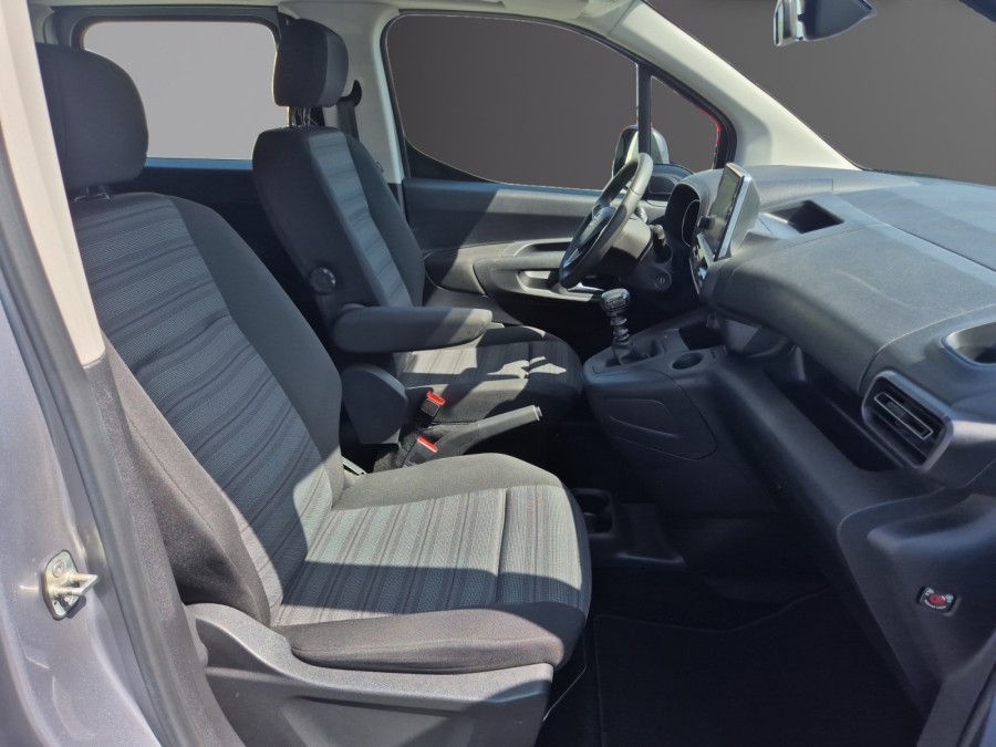 OPEL d'occasion COMBO E TOUR / LIFE OPEL COMBO L2H1 1.2 110 COMBO
