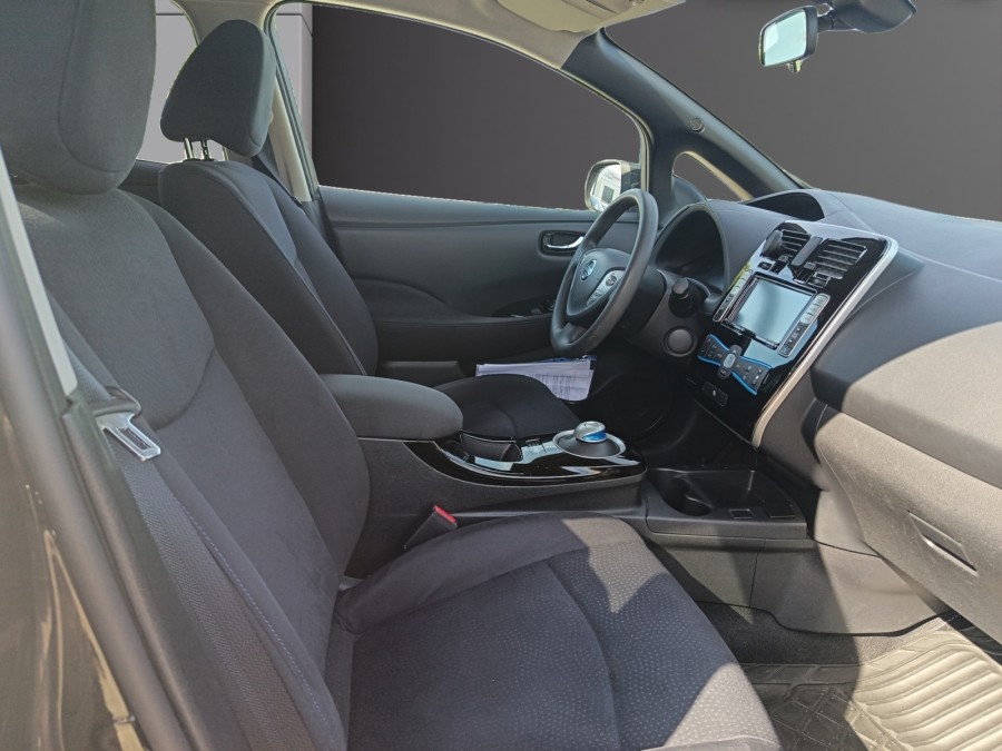 NISSAN d'occasion LEAF ELECTRIQUE 30 KWH BUSINESS EDITION de 2017
