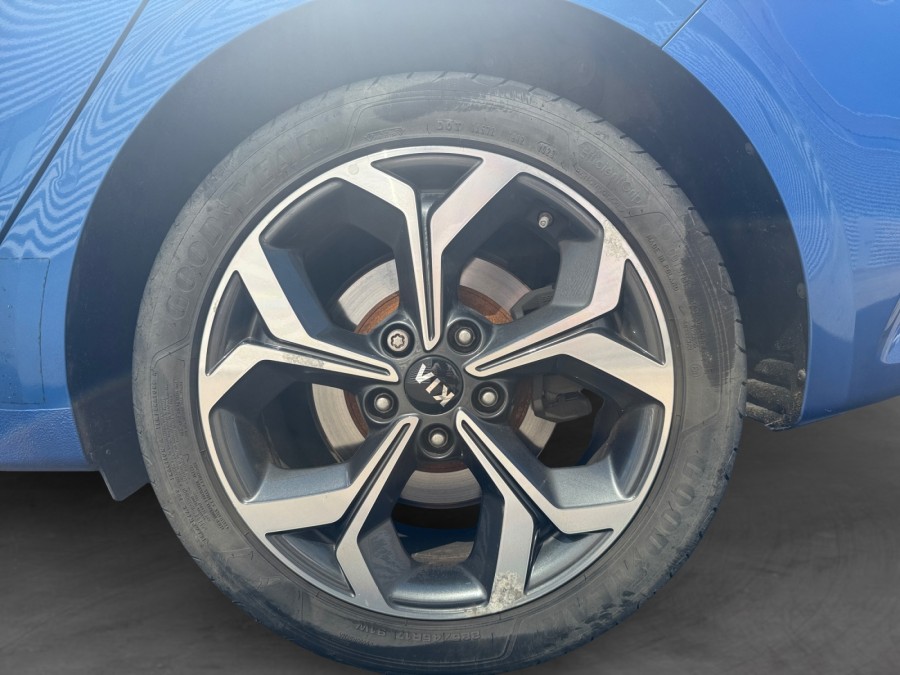 KIA d'occasion CEED 1.4 T-GDI 140 EDITION #1 DCT de 2018 Vannes (56)﻿