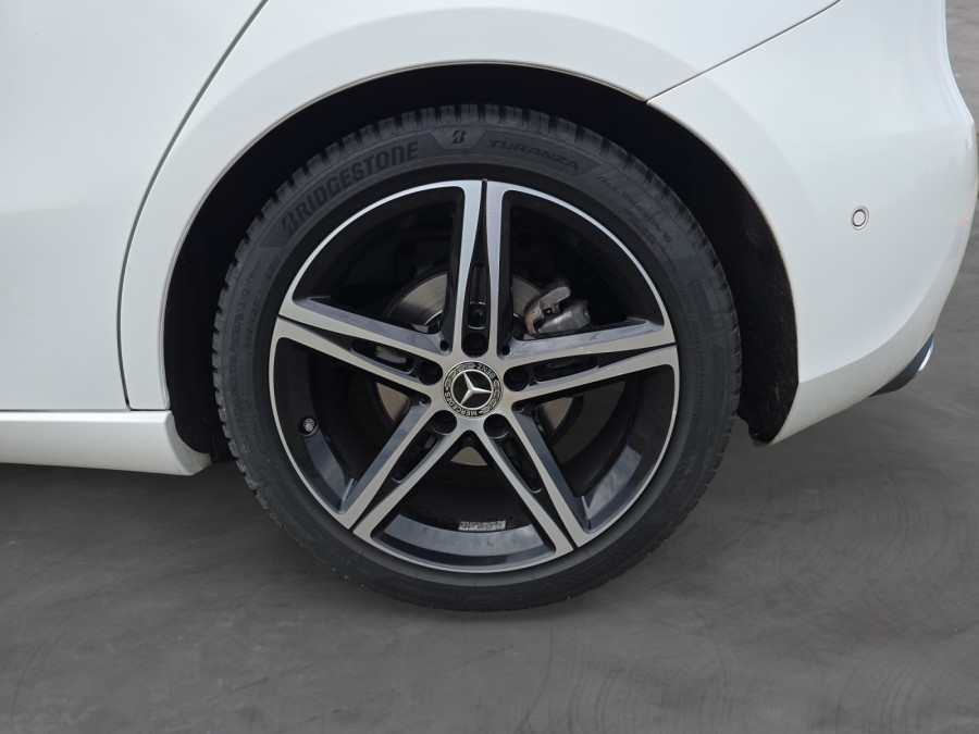 MERCEDES d'occasion CLASSE A A200 STYLE LINE 7G-DCT de 2019 Vichy