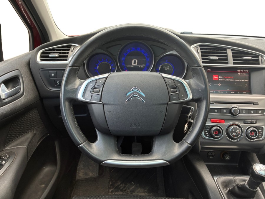 CITROEN d'occasion C4 1.2 PURE TECH 110 SHINE de 2017 Saint Maximin