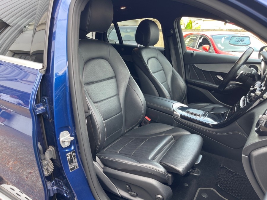 MERCEDES d'occasion GLC COUPE 220 D 4MATIC LAUNCH EDITION AMG LINE de