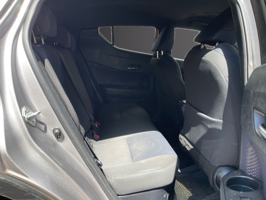 TOYOTA d'occasion C-HR 122H GRAPHIC de 2018 Le Raincy (93)﻿