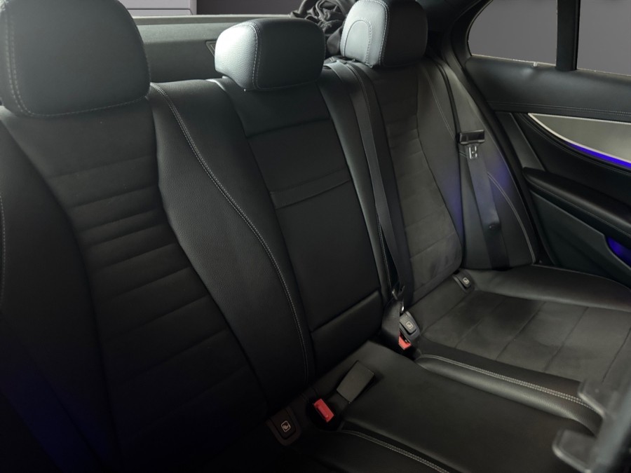 MERCEDES d'occasion CLASSE E E220 D AMG LINE BA de 2018 Vernon (27)﻿