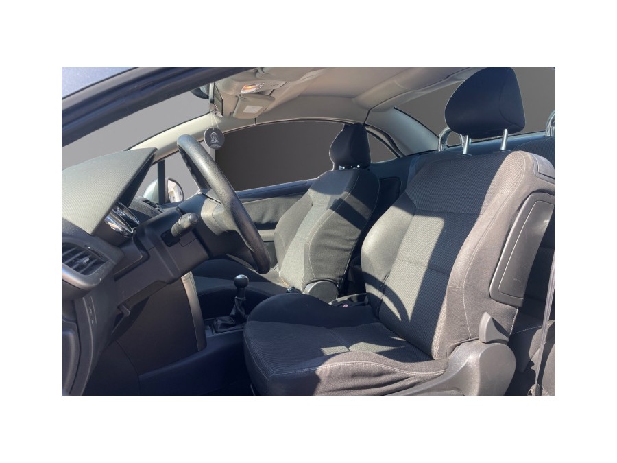 PEUGEOT d'occasion 207 CC 1.6 VTI SERIE 64 de 2009 Lyon Nord (69)﻿