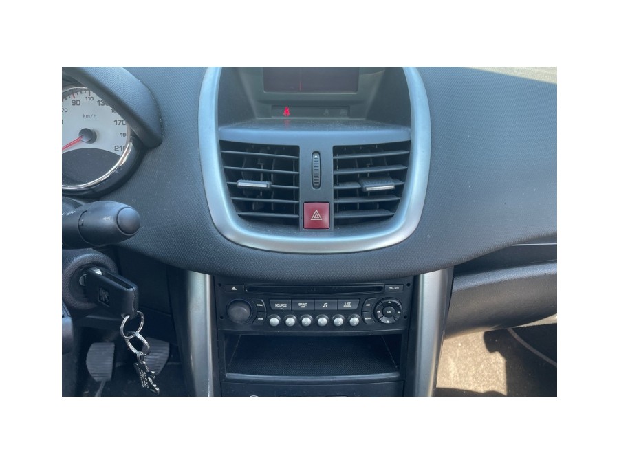 PEUGEOT d'occasion 207 CC 1.6 VTI SERIE 64 de 2009 Lyon Nord (69)﻿