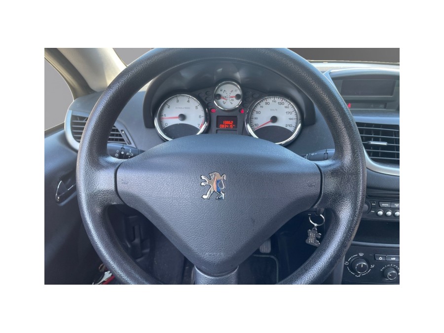 PEUGEOT d'occasion 207 CC 1.6 VTI SERIE 64 de 2009 Lyon Nord (69)﻿