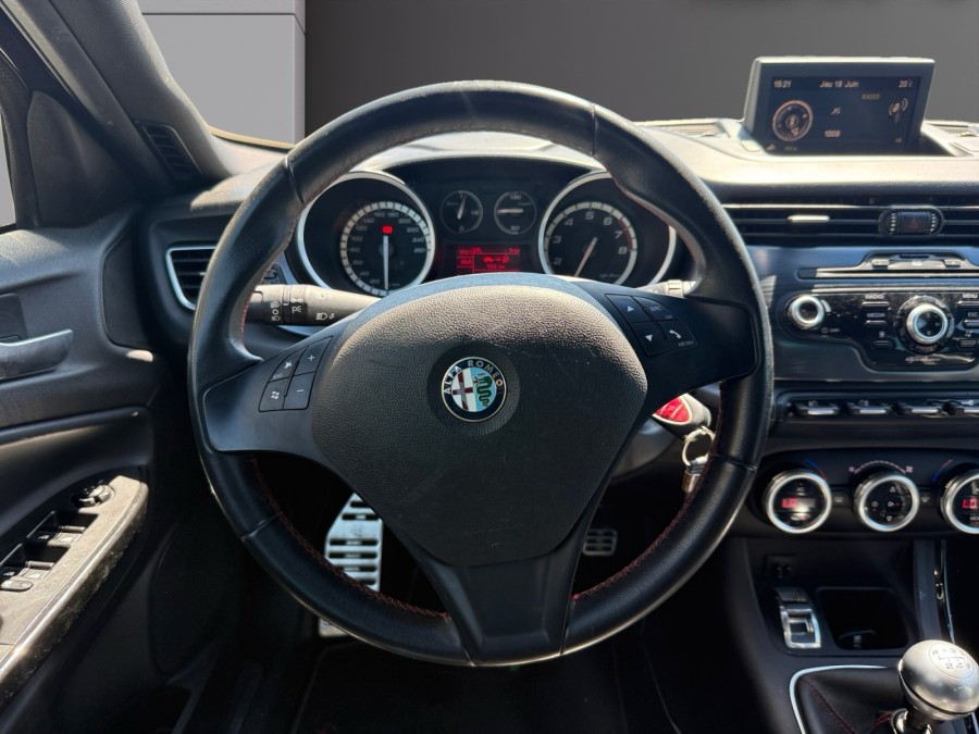ALFA ROMEO d'occasion GIULIETTA 1750 TBI 235 QUADRIFOGLIO VERDE de
