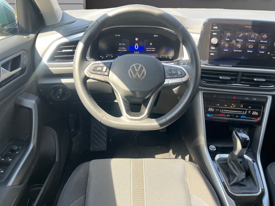 VOLKSWAGEN d'occasion T-ROC 1.5 TSI 150 VW EDITION DSG7 de 2024 Lyon