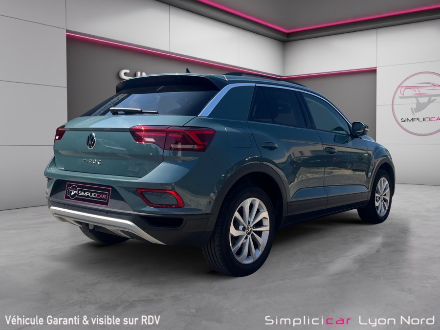 VOLKSWAGEN d'occasion T-ROC 1.5 TSI 150 VW EDITION DSG7 de 2024 Lyon