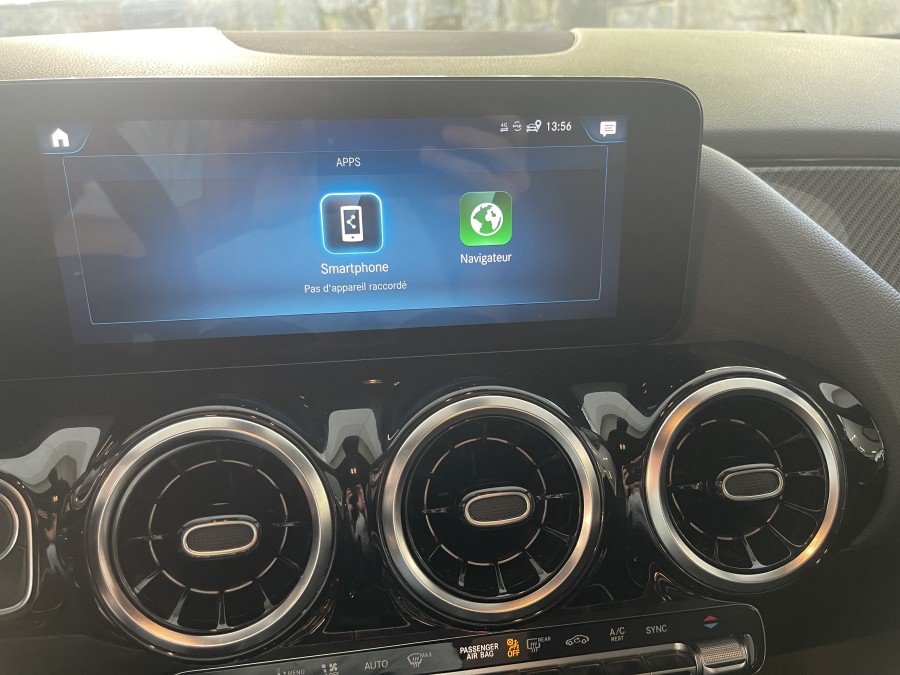 MERCEDES d'occasion GLA GLA 200 D AMG LINE DCT de 2023 Paris 15 (75)﻿