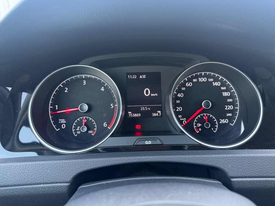 VOLKSWAGEN d'occasion GOLF VII 2.0 TDI 150 SOUND de 2018 Andrezieux