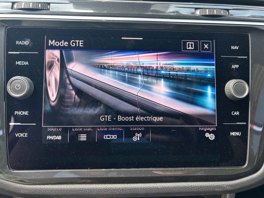 VOLKSWAGEN d'occasion TIGUAN 1.4 TSI -16V TURBO HYBRID de 2021 Cannes