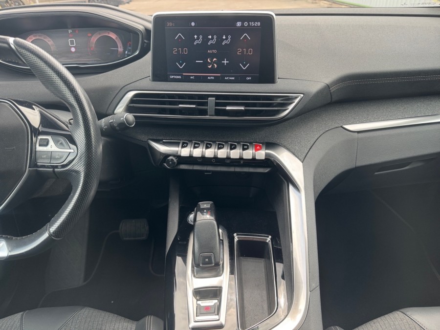 PEUGEOT d'occasion 5008 1.5 BLUE HDI 130 GT LINE de 2020 Troyes (10)﻿