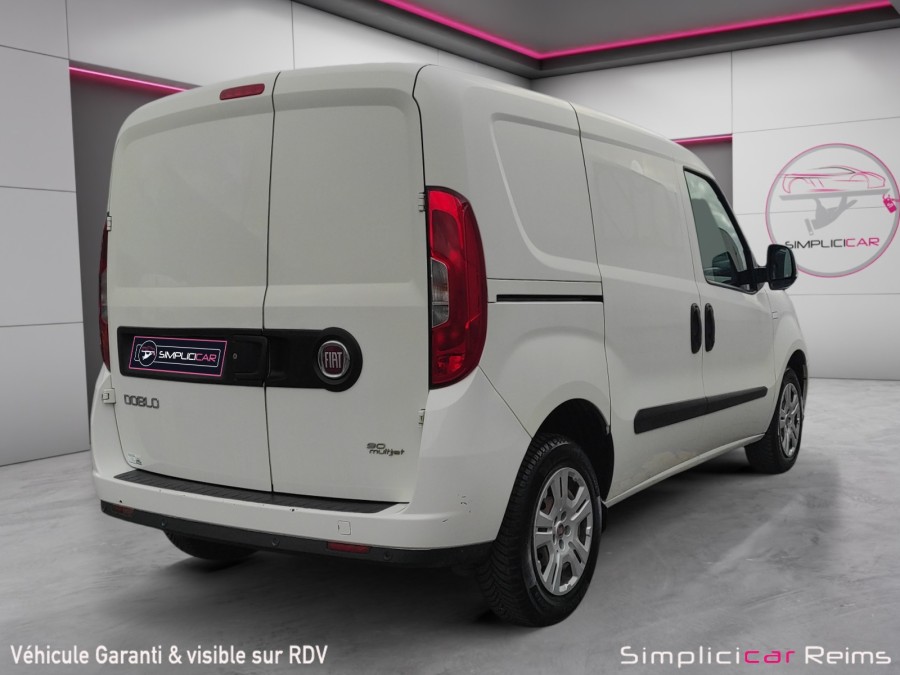 FIAT d'occasion DOBLO CARGO CARGO 1.3L MULTIJET 90 PACK de 2015 Reims