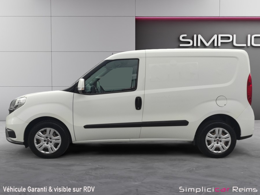 FIAT d'occasion DOBLO CARGO CARGO 1.3L MULTIJET 90 PACK de 2015 Reims
