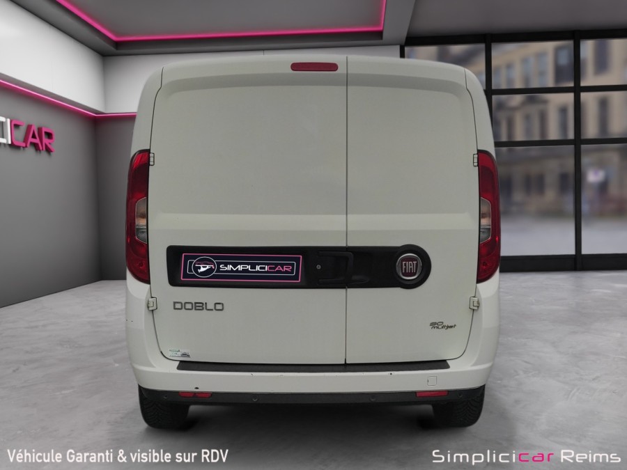 FIAT d'occasion DOBLO CARGO CARGO 1.3L MULTIJET 90 PACK de 2015 Reims