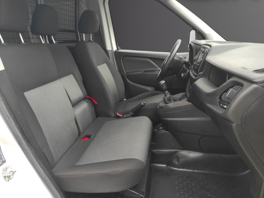 FIAT d'occasion DOBLO CARGO CARGO 1.3L MULTIJET 90 PACK de 2015 Reims