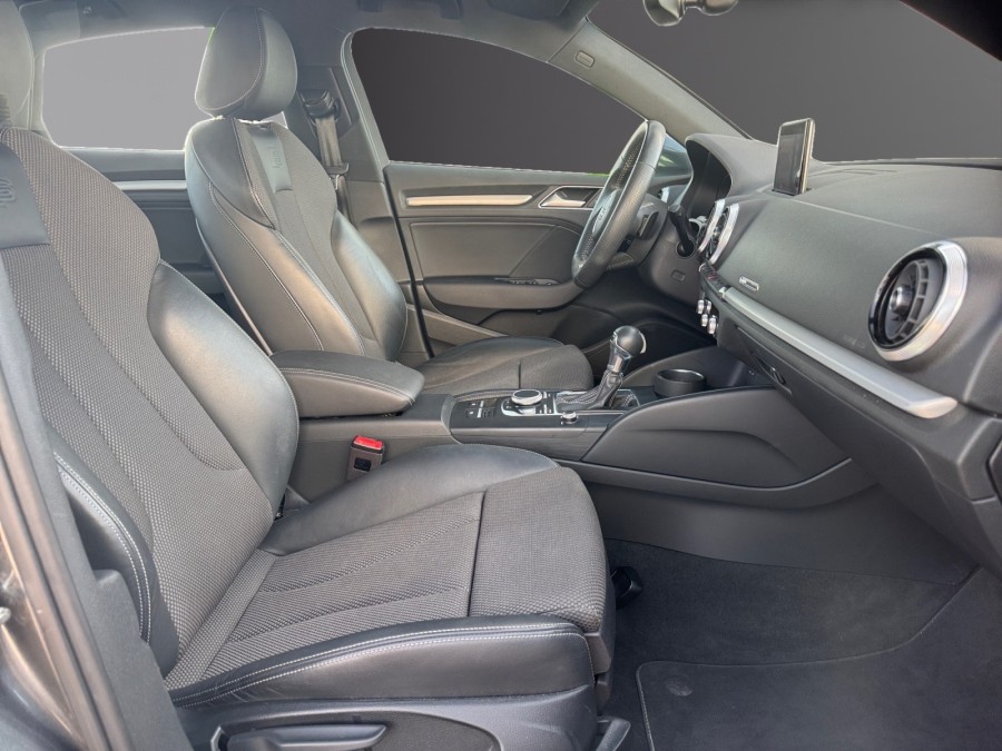 AUDI d'occasion A3 LIMOUSINE 35 TFSI 150 S LINE PLUS S TRONIC 7 de