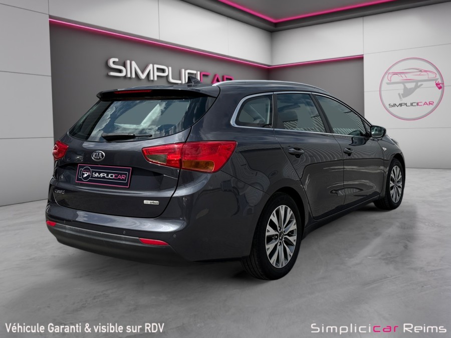 KIA d'occasion CEE'D SPORTSWAGON KIA CEE'D SW BUSINESS 1.6 CRDi 136