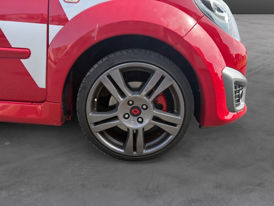 RENAULT d'occasion TWINGO II 1.6 16V 133 RENAULT SPORT de 2009 Méry