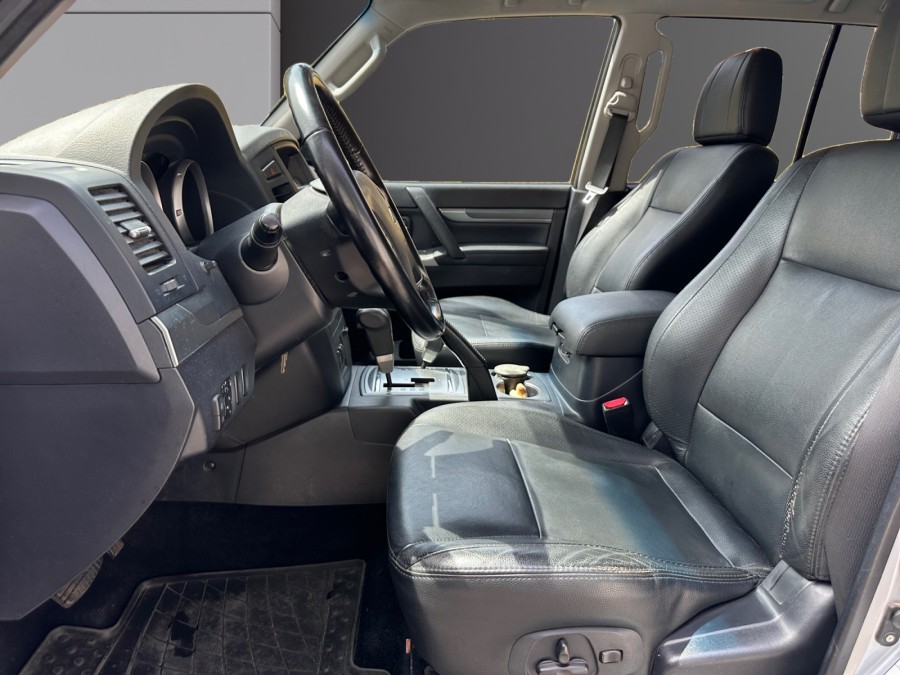 MITSUBISHI d'occasion PAJERO IV 3.2 DI-D 200 INSTYLE 30EME