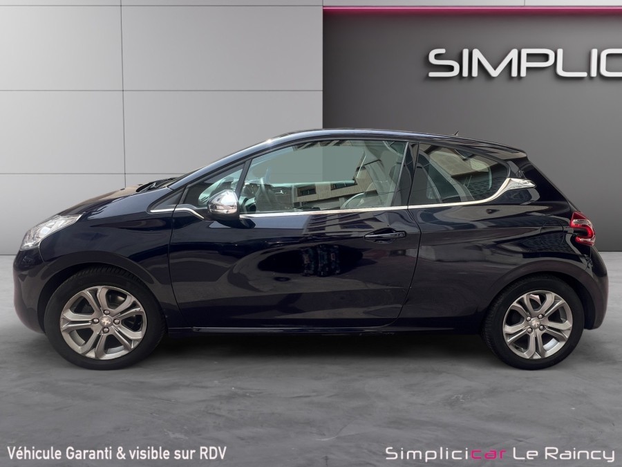 PEUGEOT d'occasion 208 1.2 VTI 82 ACTIVE de 2014 Le Raincy (93)﻿