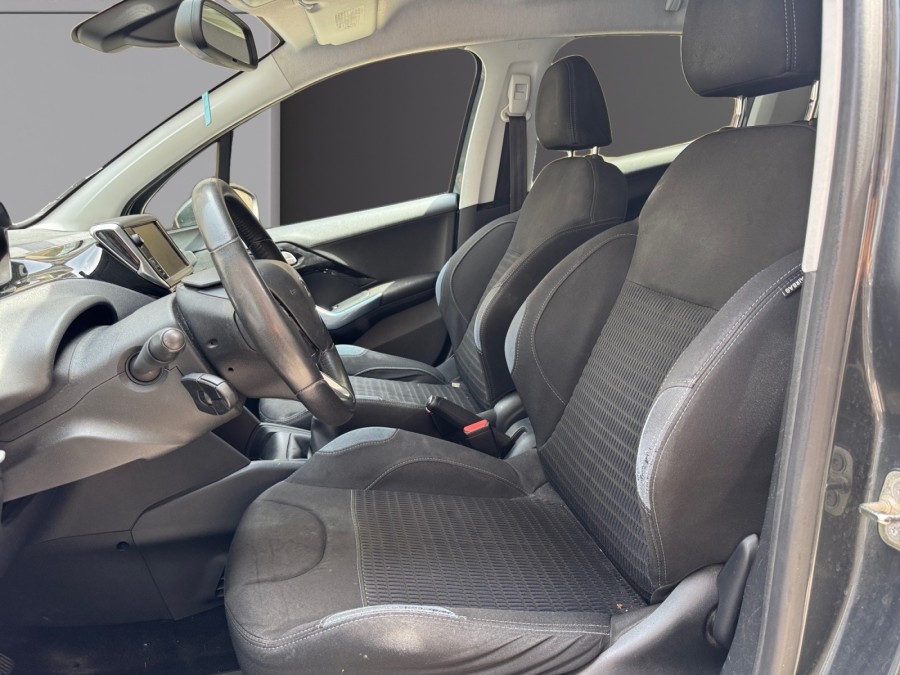 PEUGEOT d'occasion 208 I 1.6 E-HDI 92 ALLURE de 2013 Paris 15 (75)﻿