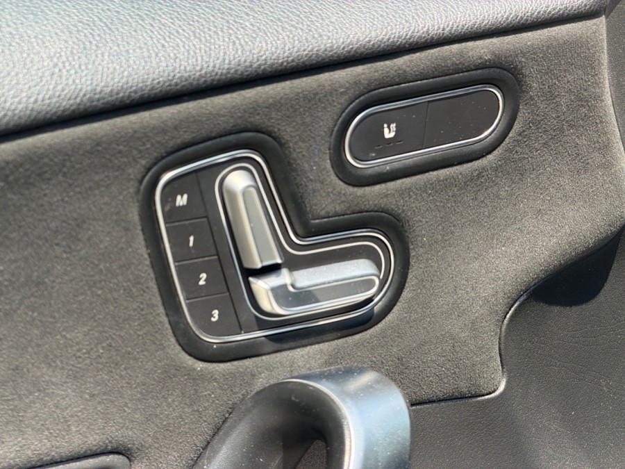 MERCEDES d'occasion CLASSE A A 200 D 8G-DCT de 2019 Frejus (83)﻿
