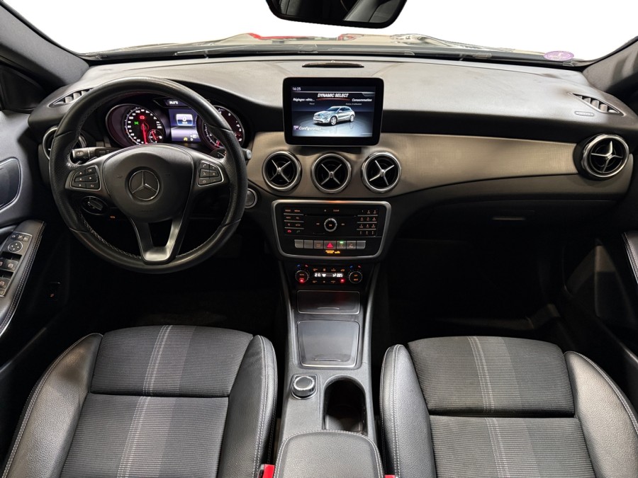 MERCEDES d'occasion CLASSE GLA GLA 180 SENSATION de 2017 Bretigny Sur