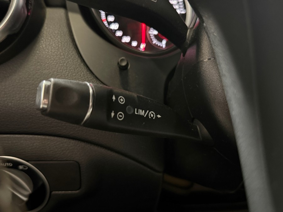 MERCEDES d'occasion CLASSE GLA GLA 180 SENSATION de 2017 Bretigny Sur