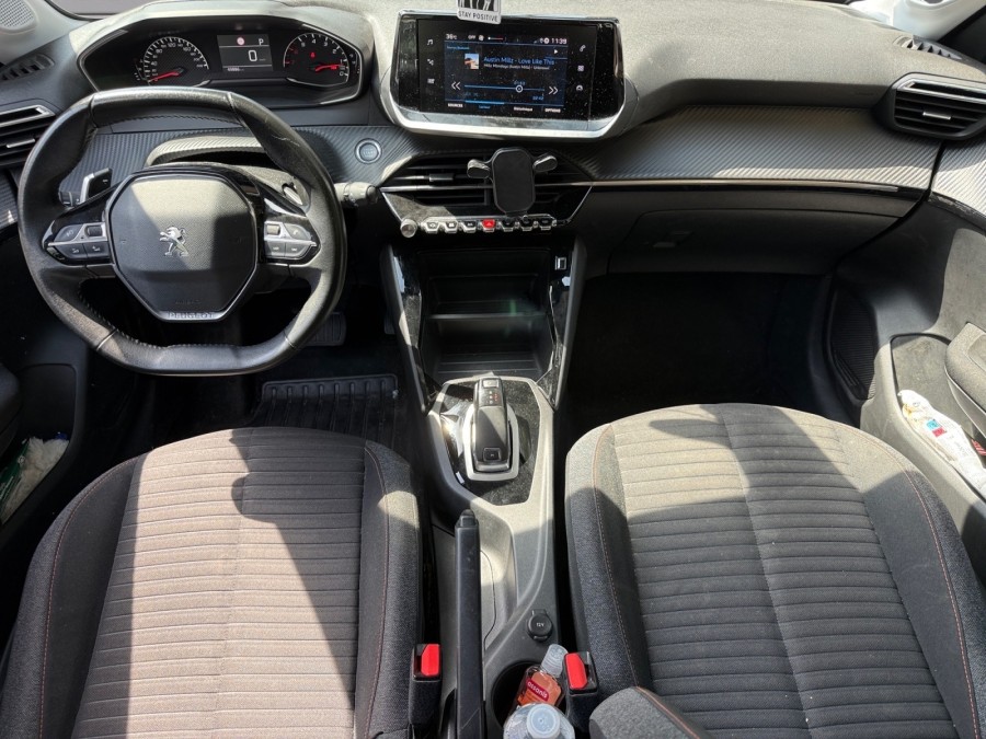 PEUGEOT d'occasion 208 II 1.2 PURETECH 100 ACTIVE EAT de 2020 Cannes