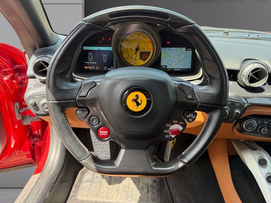 FERRARI d'occasion F12 F12 de 2013 Montreuil (93)﻿