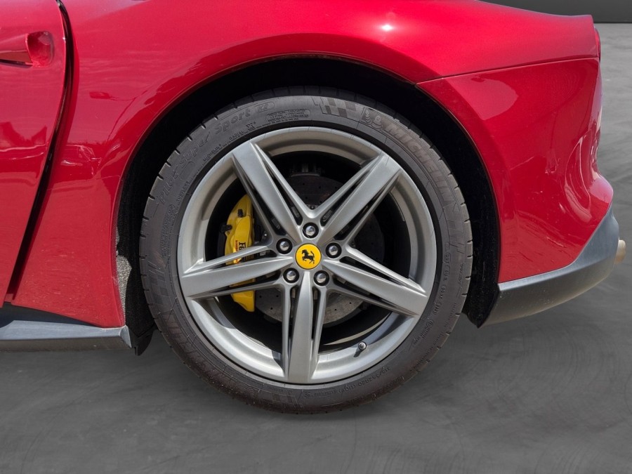 FERRARI d'occasion F12 F12 de 2013 Montreuil (93)﻿