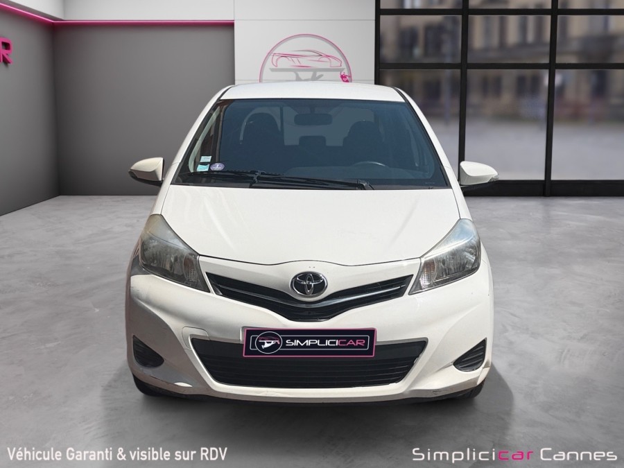 TOYOTA d'occasion YARIS 1.5 VVTI 110 DYNAMIC CVT de 2012 Cannes (06)﻿