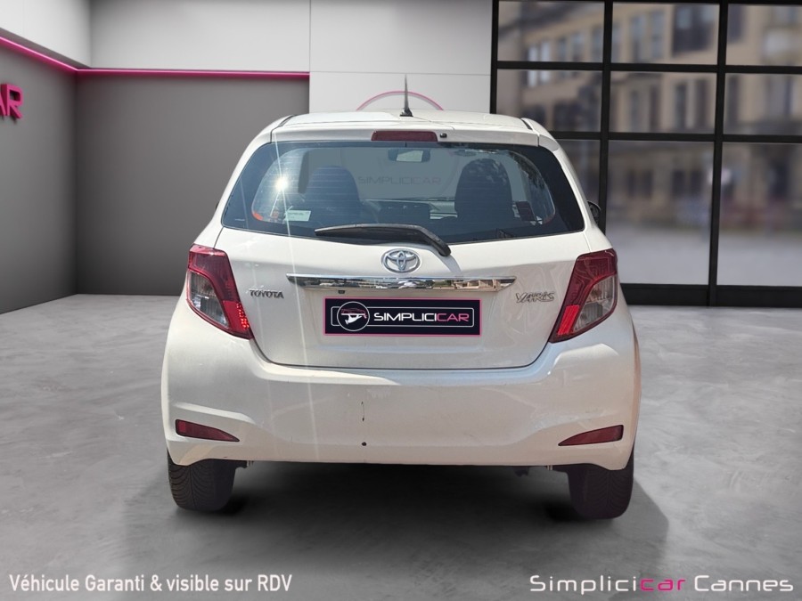 TOYOTA d'occasion YARIS 1.5 VVTI 110 DYNAMIC CVT de 2012 Cannes (06)﻿