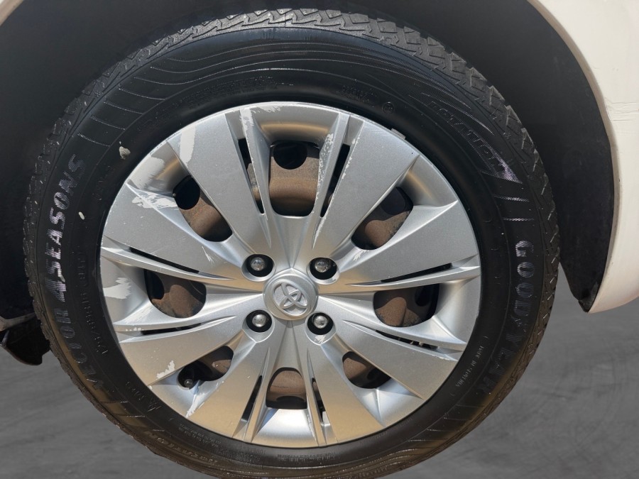 TOYOTA d'occasion YARIS 1.5 VVTI 110 DYNAMIC CVT de 2012 Cannes (06)﻿