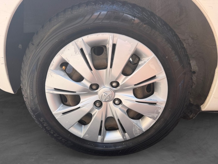 TOYOTA d'occasion YARIS 1.5 VVTI 110 DYNAMIC CVT de 2012 Cannes (06)﻿
